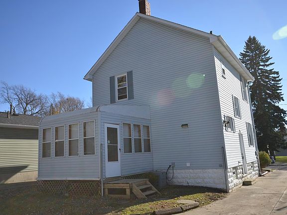 4th image of 805 Saxon Ave