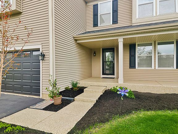 2nd image of 333 Thornridge Ct