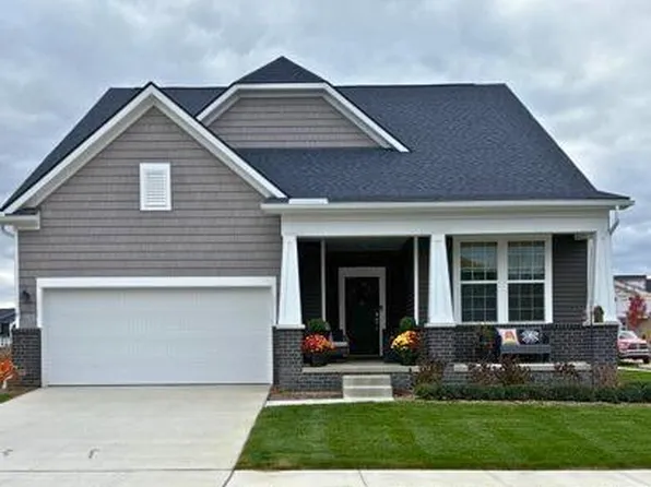3040 Sheffield Cir, Clarkston, MI 48346