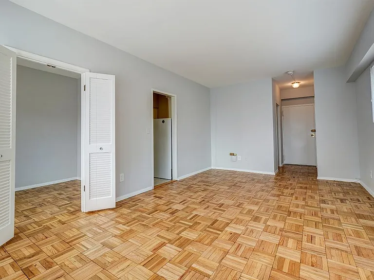 1711 Massachusetts Ave NW #713 — Photo 10