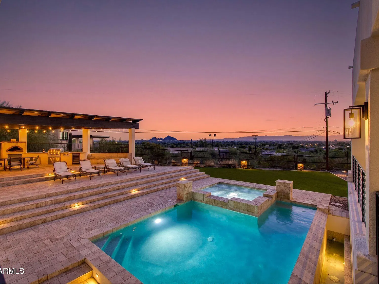 7 bed, 9.0 bath, 10035 sqft, $35,000 — Photo 2