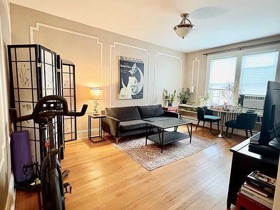 3rd image of 100 Mill St APT 5