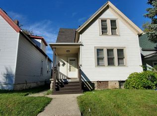 325 N 29th St, Milwaukee, WI 53208