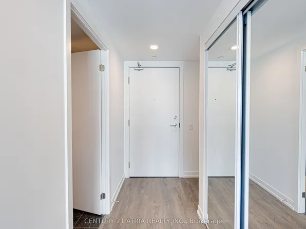 82 Dalhousie St #1915, Toronto, ON M5B 0C5