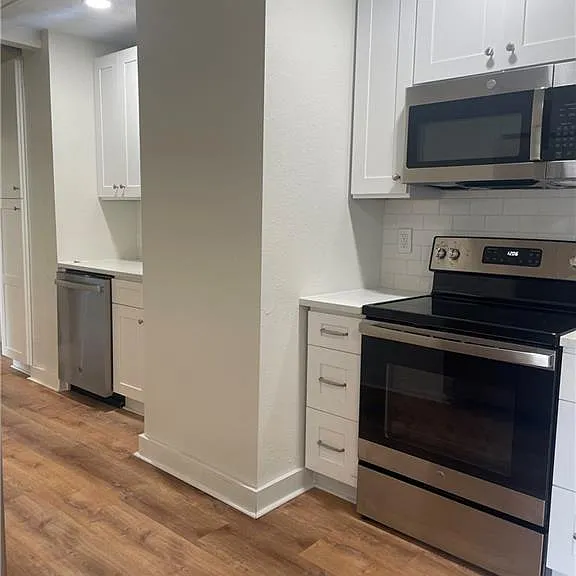 53 Duane St #A — Photo 2