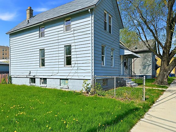 2nd image of 28 E Henry St