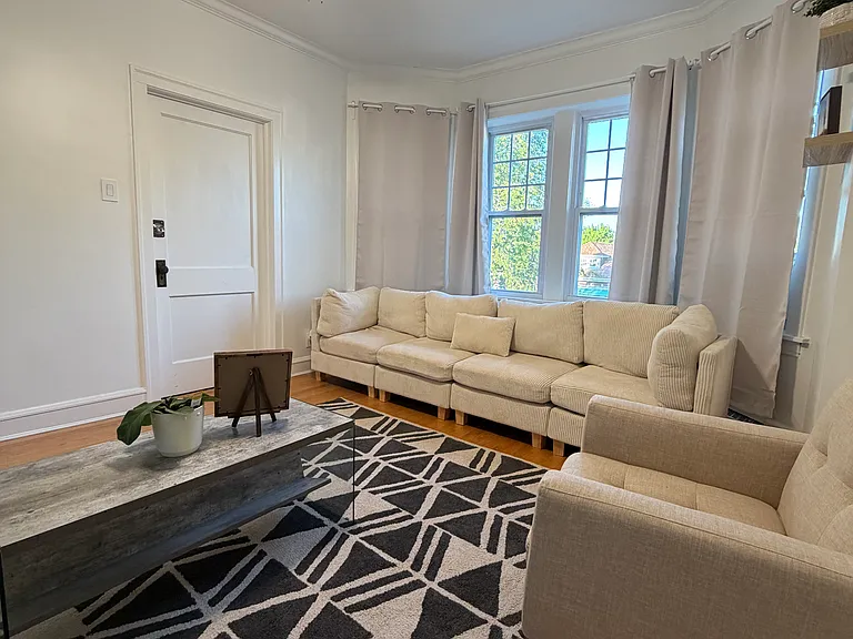 4854 S Kolin Ave #2 — Photo 2