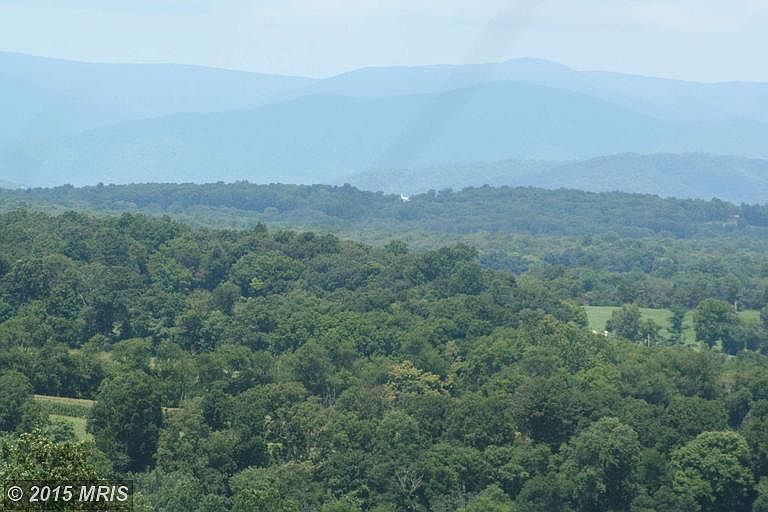 2nd image of Little Skyline Dr