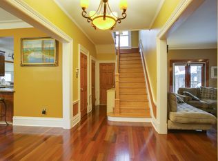 8019 Austin St, Kew Gardens, NY 11415