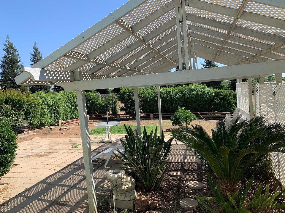 2nd image of 24307 Avenue 226