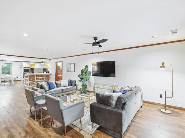 15305 Plum Ln, McKinney, TX 75072