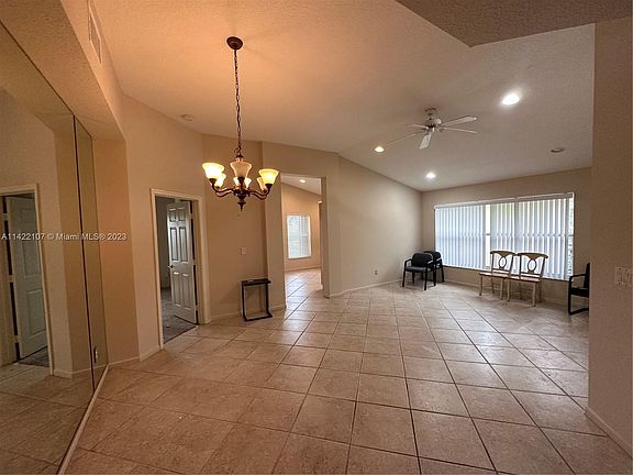 5th image of 12839 Hampton Lakes Cir