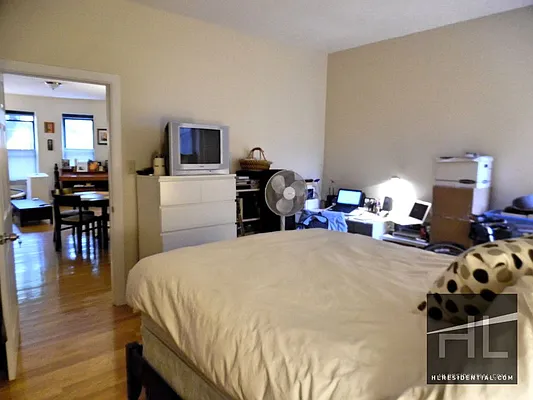 Rented by Highline Residential | media 23