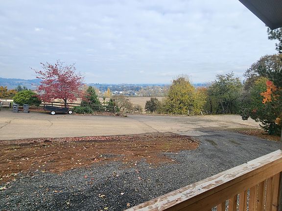 2nd image of 11798 SW Fox Ridge Rd