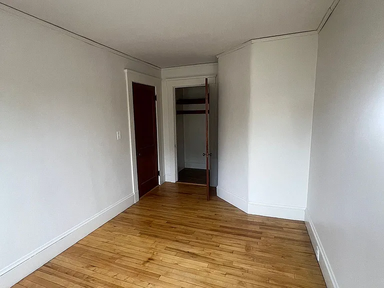 250 N Main St #19 — Photo 7