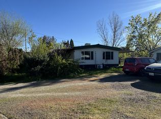 6009 Harris Rd, Central Point, OR