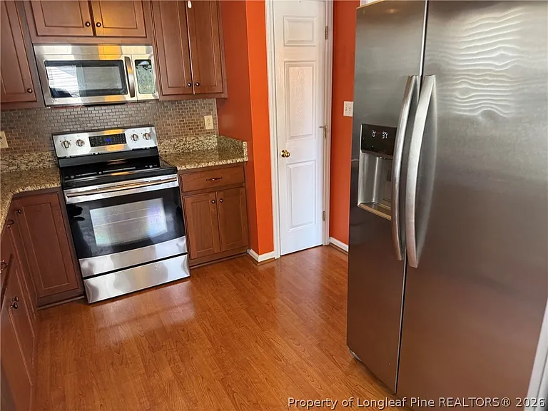 1813 Stetson Ln — Photo 8