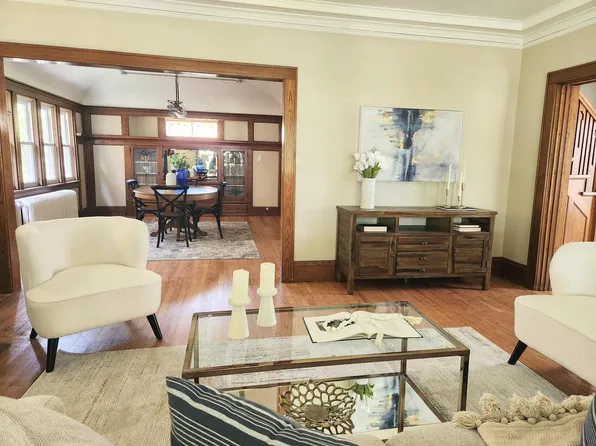 2037 North 51st STREET, Milwaukee, WI 53208