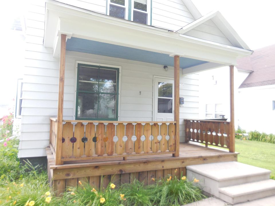 1st image of 618 Cottonwood St