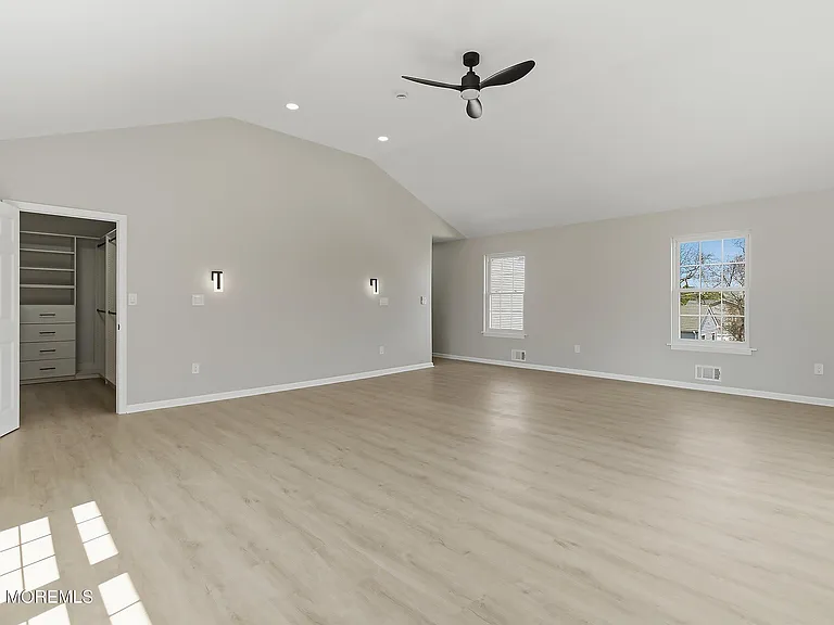 821 Bunnell St — Photo 29