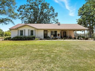 825 Poplar Springs Rd, Mendenhall, MS 39114