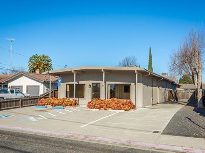 111 W 4th St, Ripon, CA, 95366