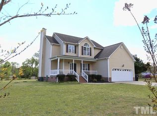 236 Hunters Farm Dr, Raleigh, NC 27603