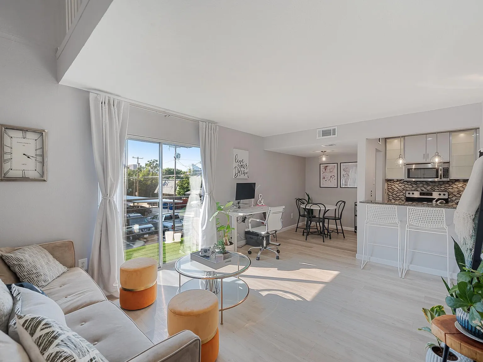 4211 Holland Ave — Photo 1