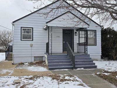 1326 N Lincoln St, Russell, KS, 67665