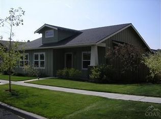 20671 Songbird Ln, Bend, OR 97702