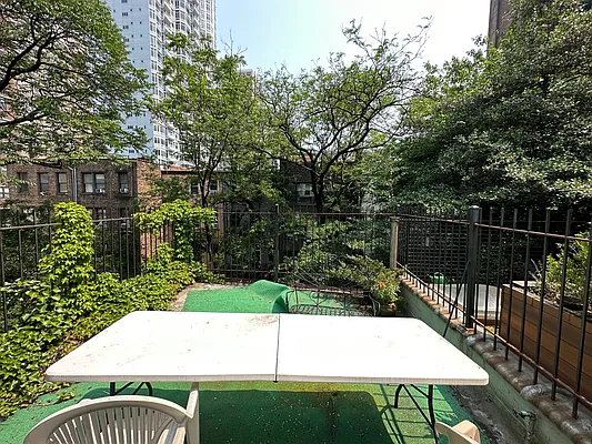 Rented by Keller Williams NYC | media 6