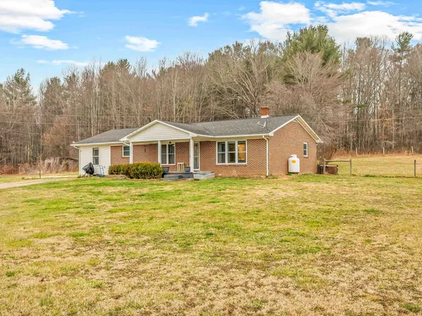 1805 Laurel Branch Rd NW, Floyd, VA 24091