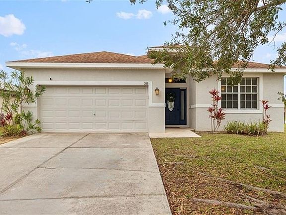 2nd image of 300 Shadow Lakes DR