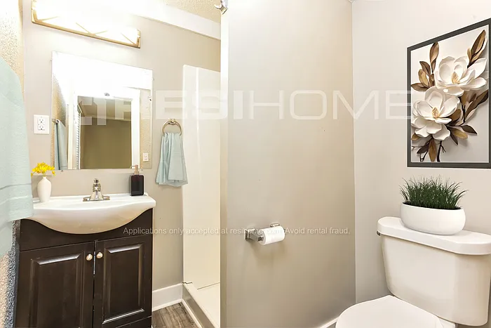 421 Stockade Dr — Photo 10