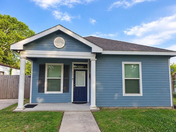 4021 Lakeshore Dr, Port Arthur, TX 77642