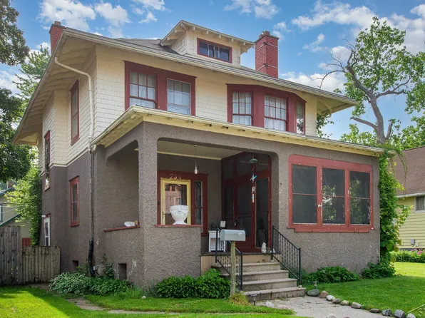 234 N Jackson St, Bay City, MI 48708