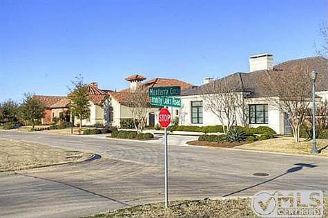 2nd image of 103 Monterra Cir