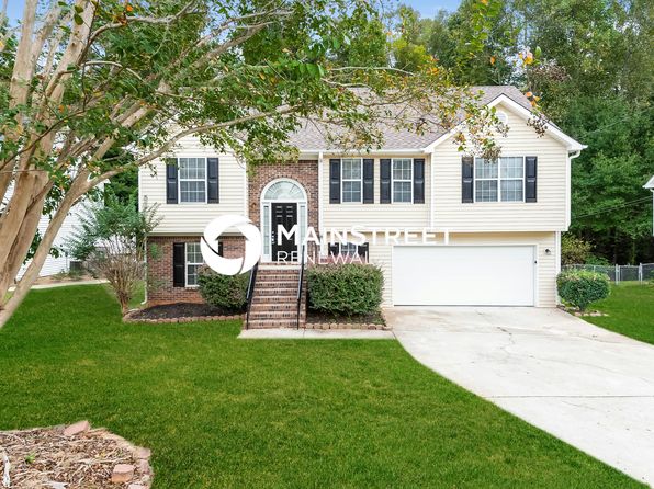 2777 Cedar Tree Ln