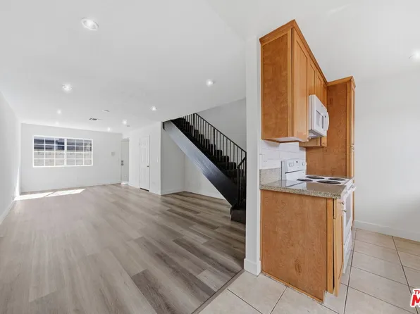 6616 Sylmar Ave APT 6, Van Nuys, CA 91405