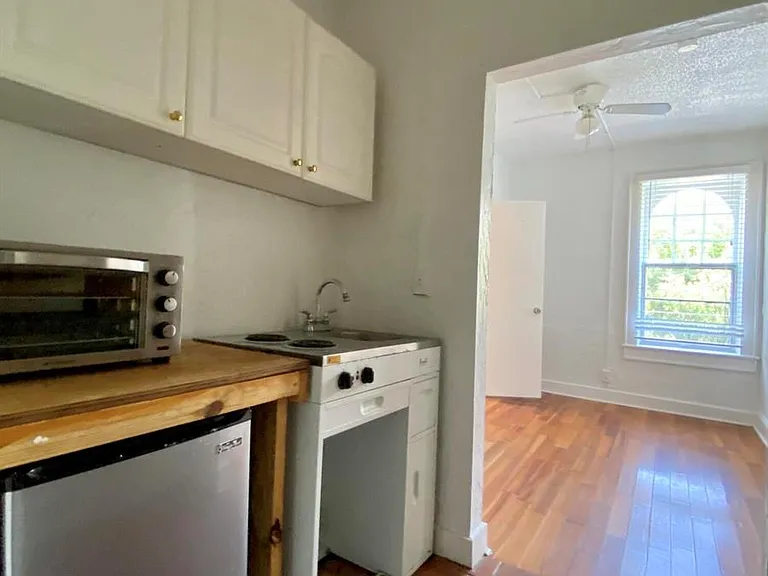 250 Seminole Ave #3 — Photo 8