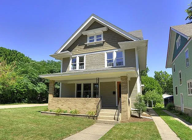 1329 Fulton St W — Photo 4
