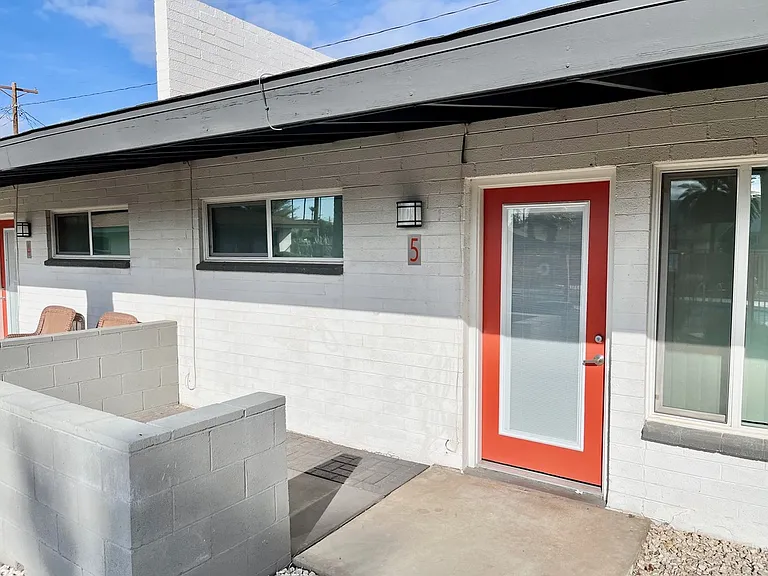 2726 E Glenrosa Ave #4 — Photo 30