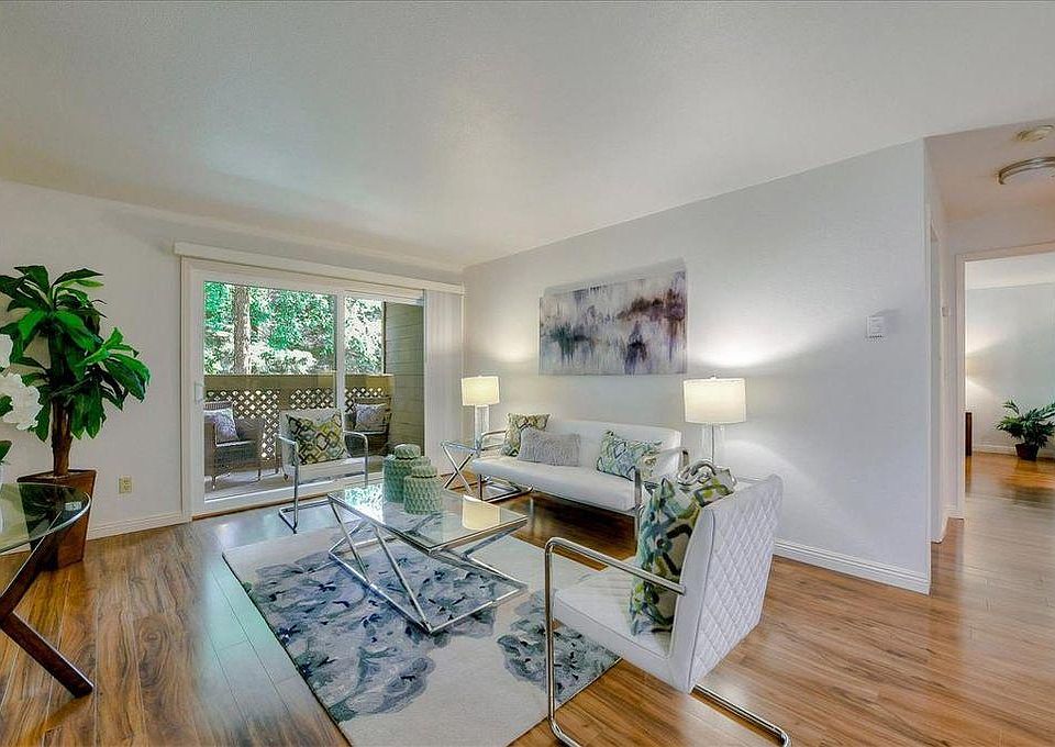 1st image of 1217 Yarwood Ct