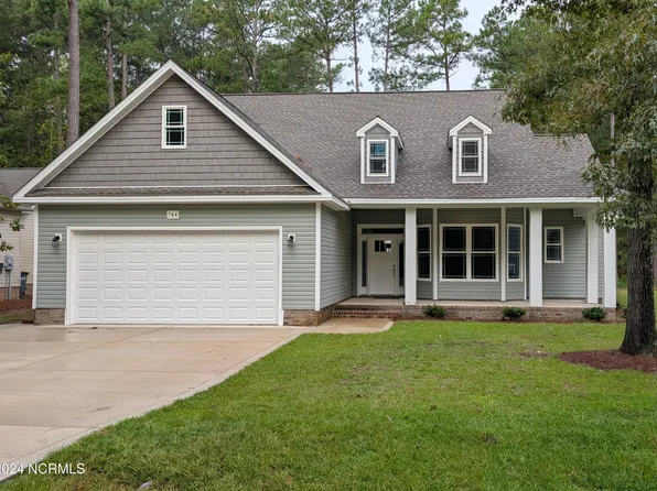 744 Riverbirch Drive, Vass, NC 28394