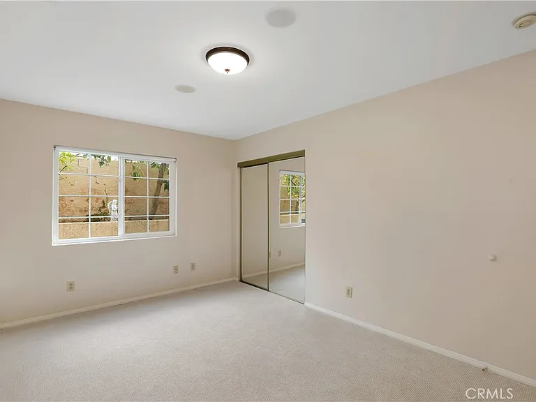 14602 Bel Aire St — Photo 16