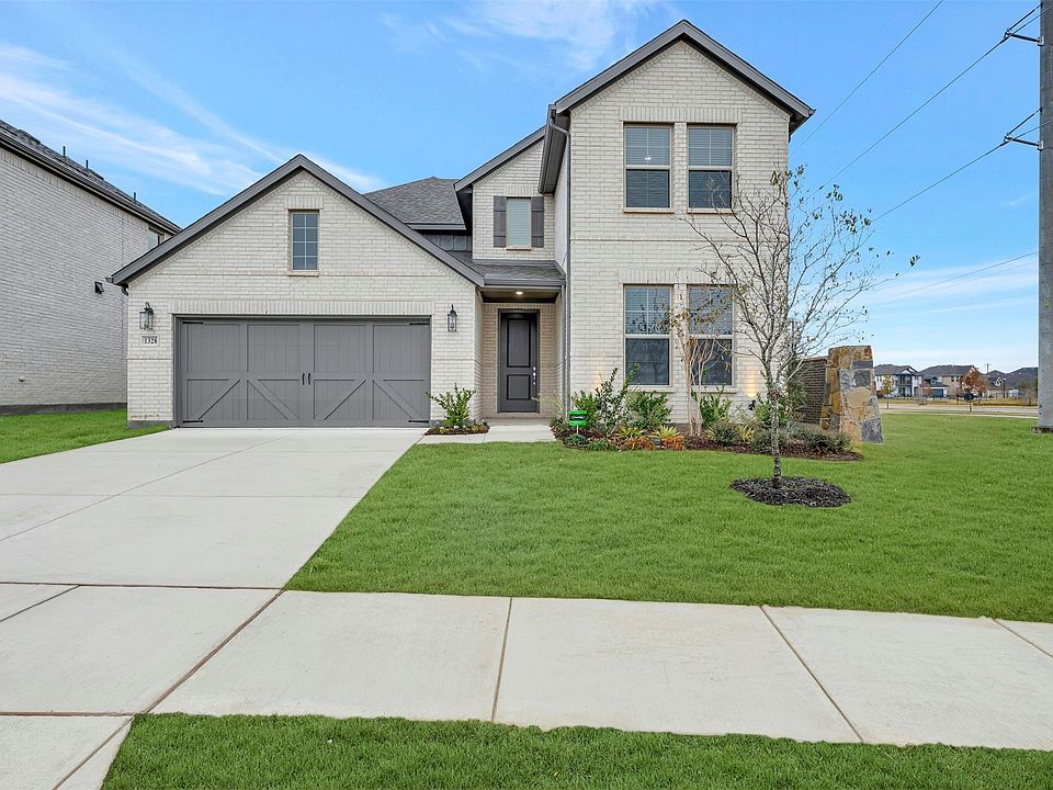 1st image of 1328 Silver Grass Mdws