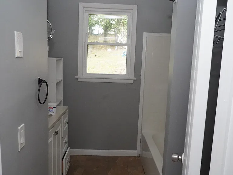 112 Lindy Murff Ct — Photo 4