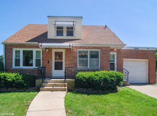 3052 Ernst St, Franklin Park, IL