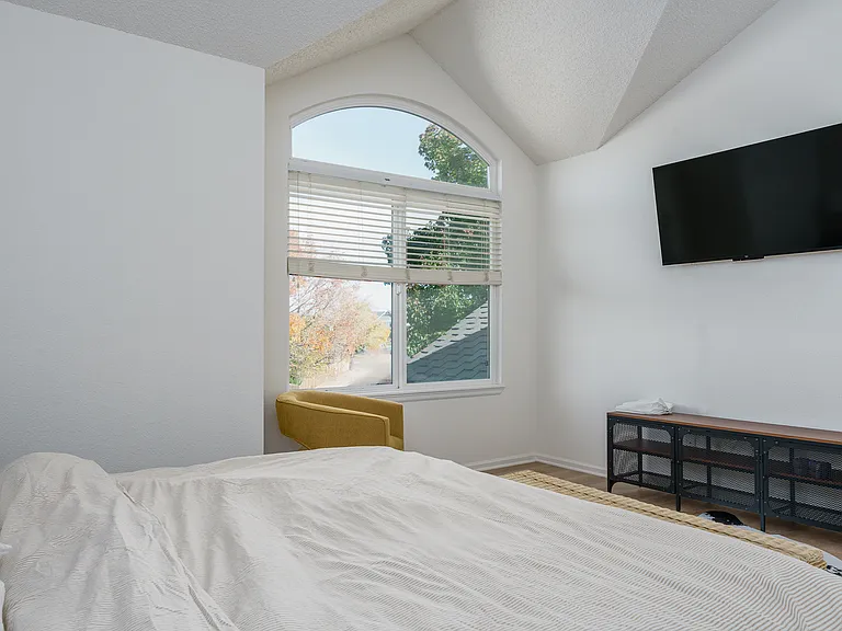 132 Skyview Ct — Photo 29