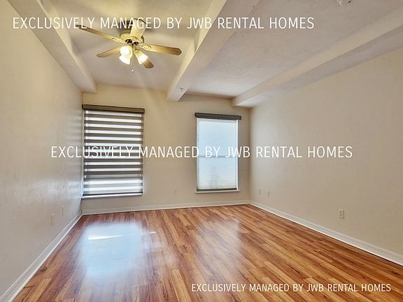 5th image of 137 1/2 King St APT 3